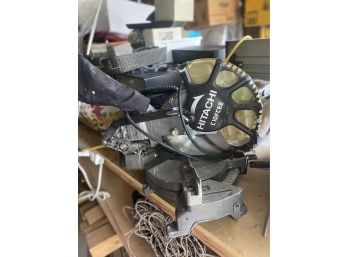 Hitachi 10 Inch Compound Miter Saw