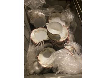 Bin Of Kongo China Japan Floral Dinnerware