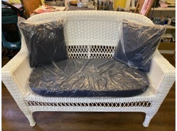 Jeco White Resin Wicker Loveseat