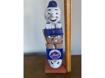 Mets Totem Garden Statue