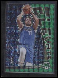 2023-24 Mosaic Luka Doncic #19 GREEN PRIZM ELEVATE