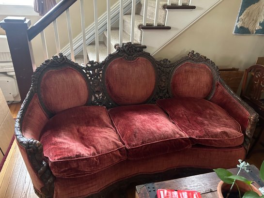 Victorian Couch 64 In Long