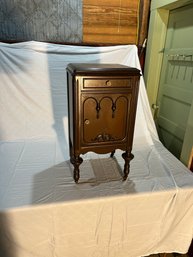 Dove-tailed Stand (bedside)