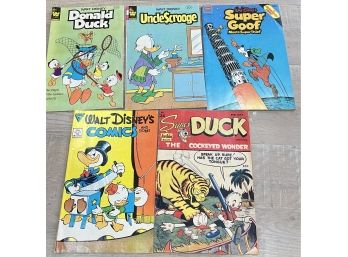 Vintage Lot Of 1949-80s 5 Donald Duck And Goofy Disney Comic Books