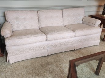 Super Clean Kittenger Sofa