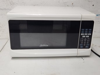 Sunbeam 700 Watt Microwae Oven