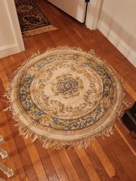 Round Hall / Entry Rug