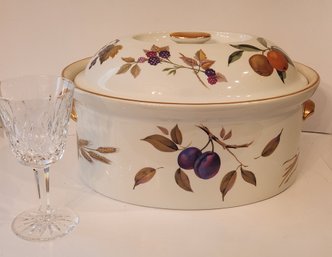 Large Royal Worchester Evesham Casserole Dish