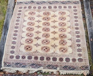 Ivory Bocarra Entery Rug