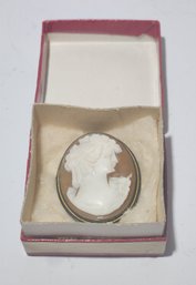 Antique Cameo Brooch/pendant