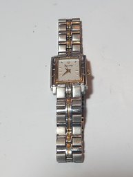 Bulova Ladies Wrist Watch Good Working Order)