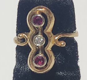 Antique 14 Karat Gold Ring With Diamond And Rubies Size 4 (4.5 G)