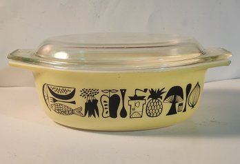 Pyrex Covered Casserole Dish