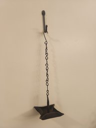 Hanging Steel Grease Lamp