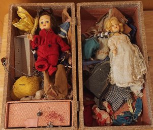 Doll Trunk,dolls,and Assorted Doll Clothes