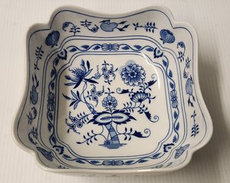 Zweibelmuster Porcelain Blue Onion Pattern Bowl