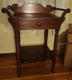Pine  Wash Stand With Towel Bars