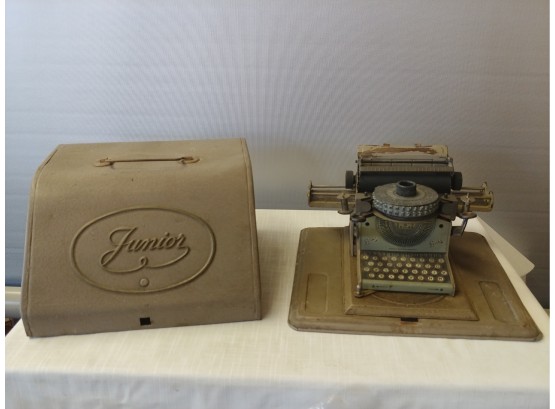 Geschir Patent Child's Toy Typewriter Made In West Germany