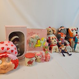 Huge Lot Of 80s, Toys...strawberry, Shortcand More.