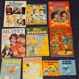 Donnie And Marie, Muppets, Disney, Smurfs, Casper, Books