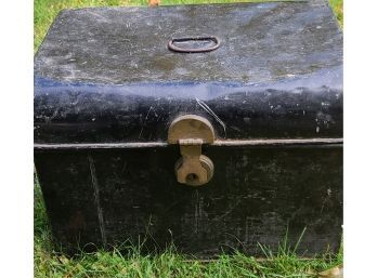 Tin English Box With Brass Closure