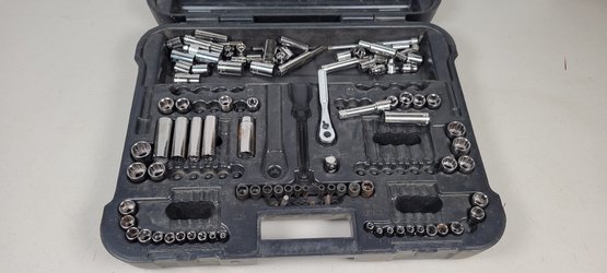 Craftsman Wrench And Socket Set