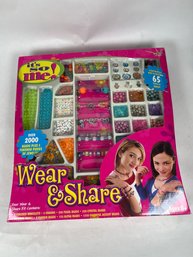 Wear & Share Kit For Creating Jewelry