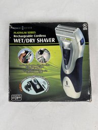 Platinum Series Rechargeable Cordless Wet/dry Shaver