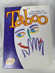 2000 Taboo The Game Of Unspeakable Fun 100 Hasbro