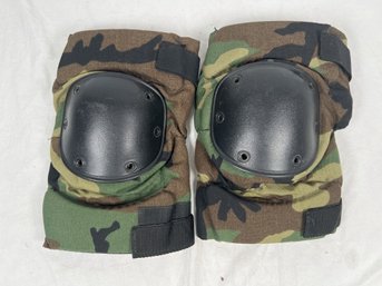 U.S. Military Knee Pads Size M