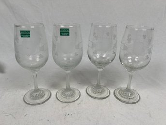 Set Of 4 Eamon Glass Claddagh Shamrocks Etched Wine Glasses Twist Stem 8 Oz