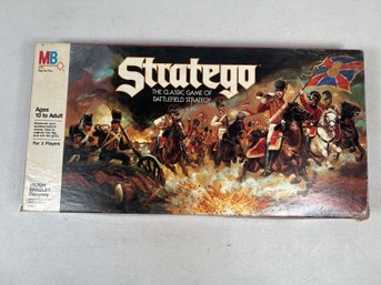 1986 Stratego Board Game By Milton Bradley Complete In Great Condition