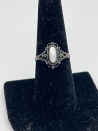 Vintage Native American? Artisan Mother Of Pearl 925 Sterling Silver Ring