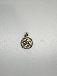 Vintage Gold Tone Star Of David Pendant