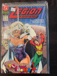 DC Comics LEGION OF SUPER-HEROES ANNUAL #1 1990