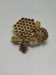 Beehive Brooch