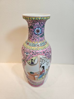 Chinese Export Handpainted Vase
