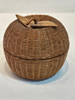Small Mid Century Apple Basket