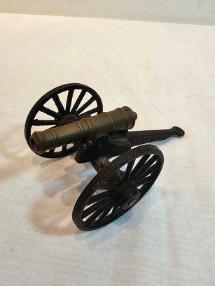Mini Desk Cannon