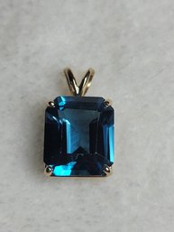 14k Gold And Swiss Topaz Pendant