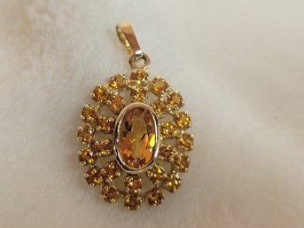 10k Gold Pendant With Citrine