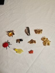 Animals Pins And Pendant Lot