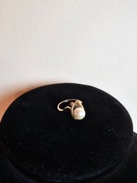 14k Gold With Pearl Ring