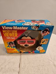 Mickey Mouse View Master New In Box