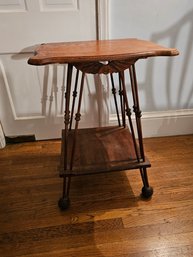 Antique Oak Mission Style End Table