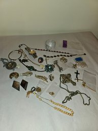 Assorted Vintage Jewelry Lot