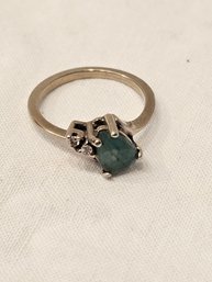 10k Gold With Emerald And Diamonds Ladies Ring