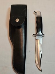 Vintage Buck Knife With Sheath