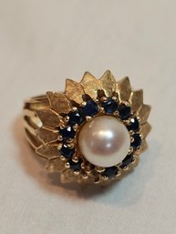 14k Gold Ring With Sapphires And Pearl