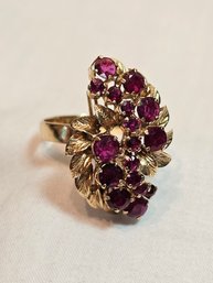 14k Gold Ring With 17 Rubies